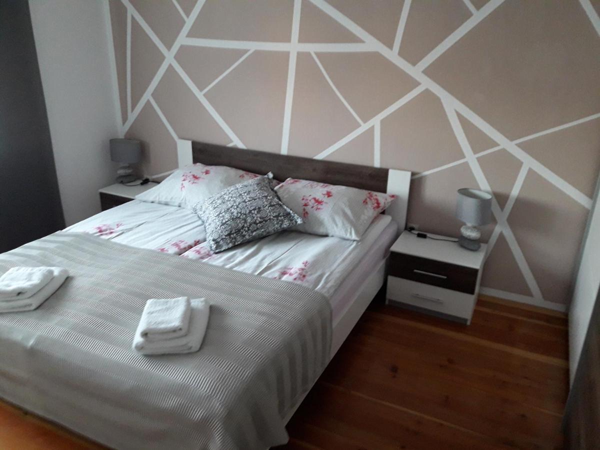 Apartments Justin Блед Екстериор снимка